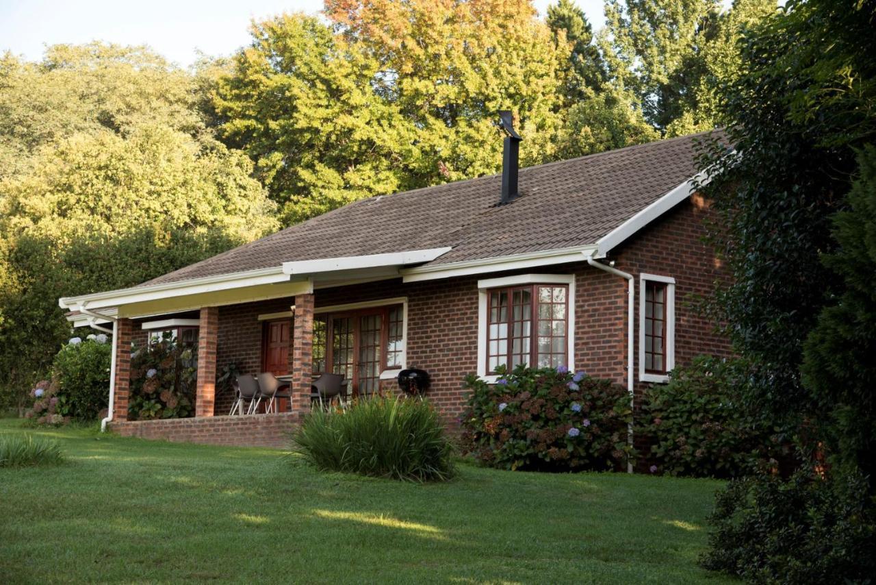 Lions River Country Cottages المظهر الخارجي الصورة